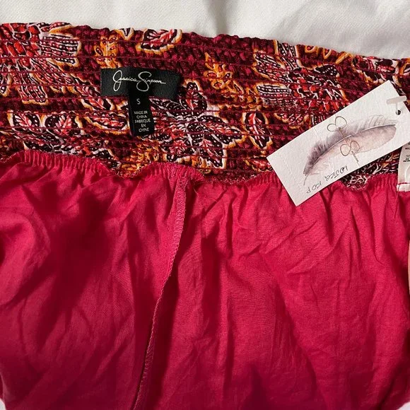 NWT Jessica Simpson Smocked Veronica Skort in Red Dahlia Moroccan Blooms - Picture 7 of 9